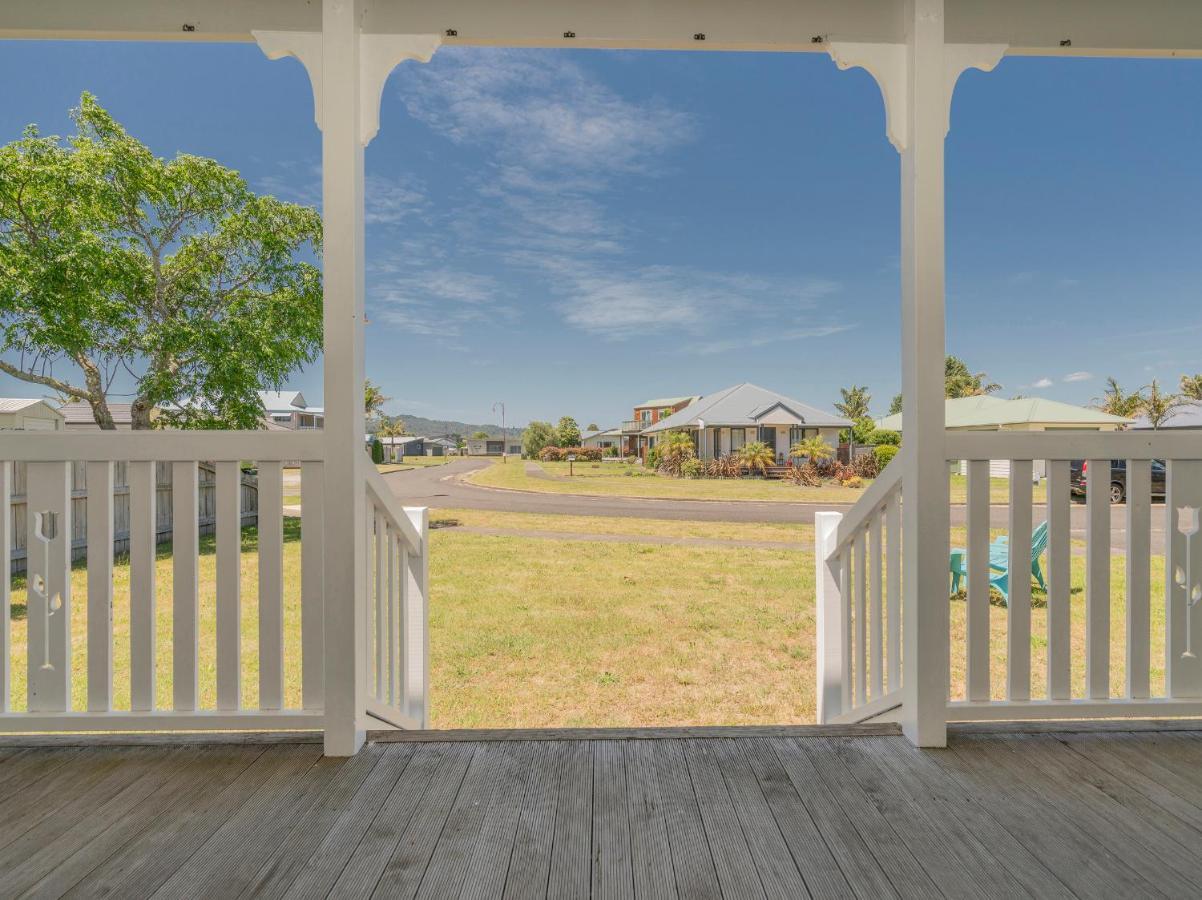 The Doll'S House - Whitianga Holiday Home Exterior foto